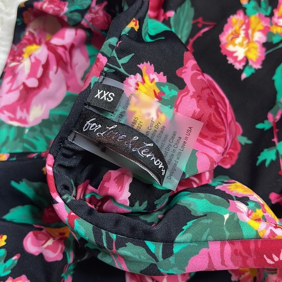 NWT For Love & Lemons one piece SwimSuit - SIZE: XXS - Picture 5 of 6